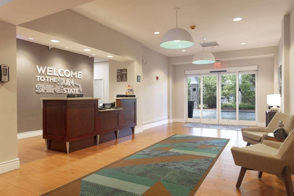 Hampton Inn Pembroke Pines Bagian luar foto