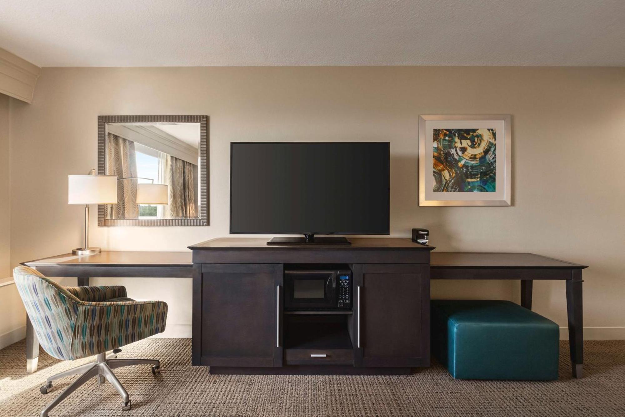 Hampton Inn Pembroke Pines Bagian luar foto