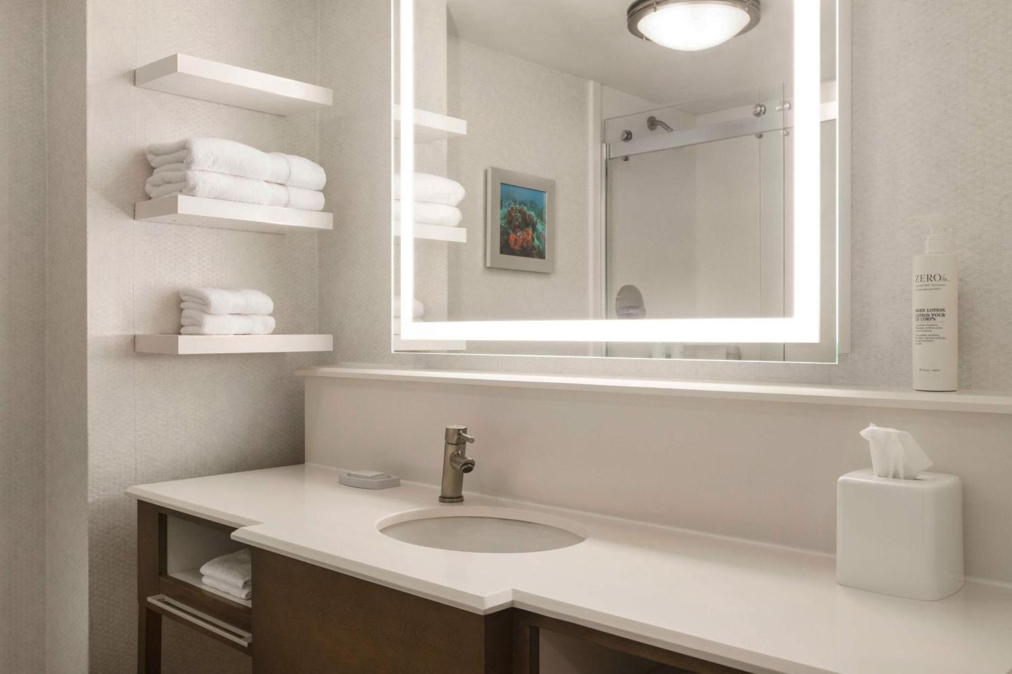 Hampton Inn Pembroke Pines Bagian luar foto