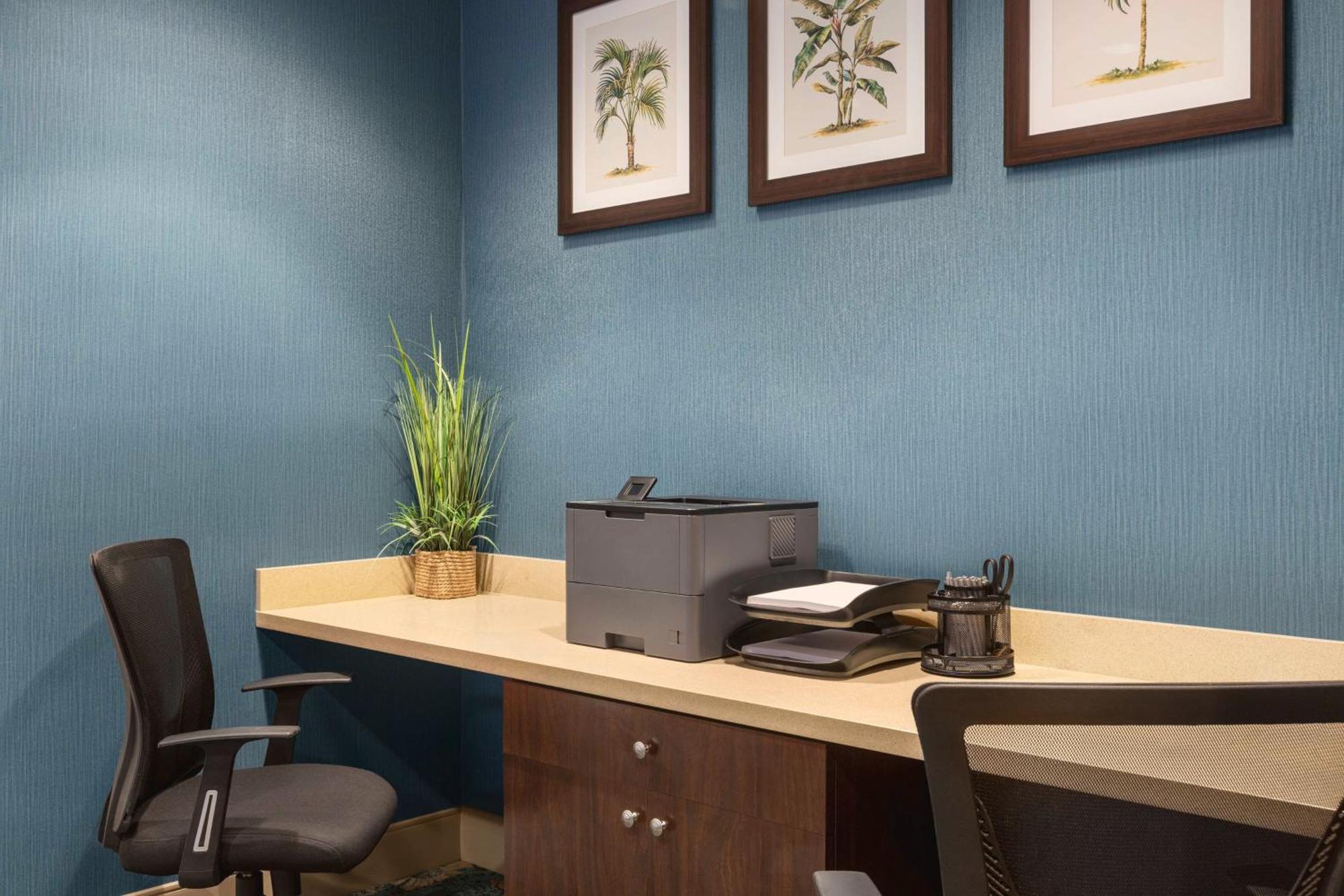 Hampton Inn Pembroke Pines Bagian luar foto